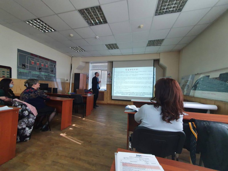 Сотрудники АО «Камчатское авиационное предприятие» члены рабочей группы прошли обучение по программе «Производительность труда»